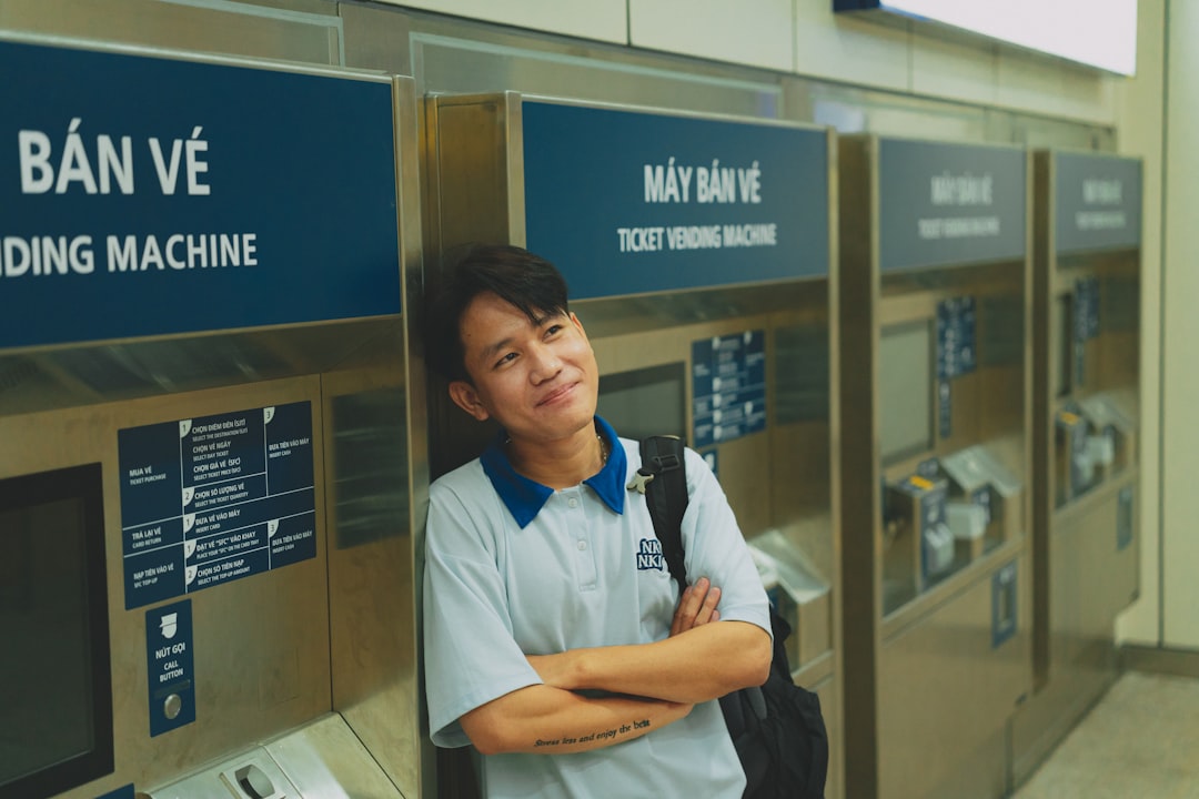 Thị trường việc làm Việt Nam Q2/2026: Ngành nào đang tuyển nhiều nhất