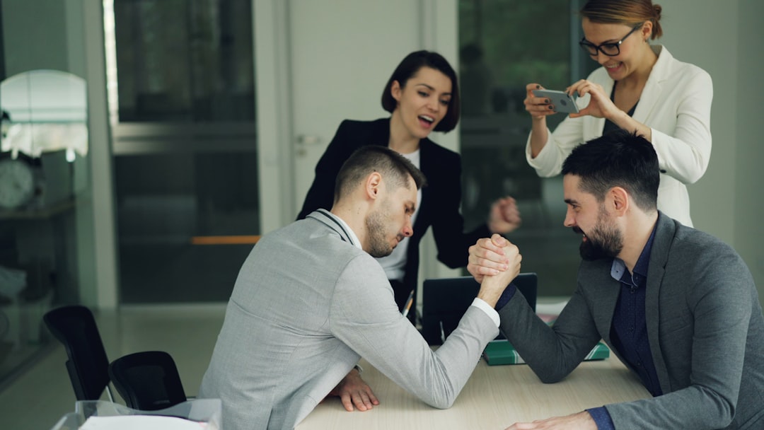 conflict resolution workplace - tổng quan và phân tích | DigiSource.vn