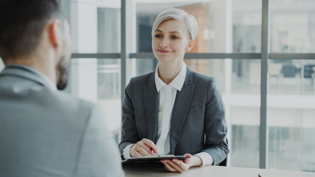 phỏng vấn tiếng Anh - tổng quan và phân tích | DigiSource.vn