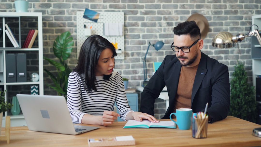tìm việc qua mạng xã hội - tổng quan và phân tích | DigiSource.vn