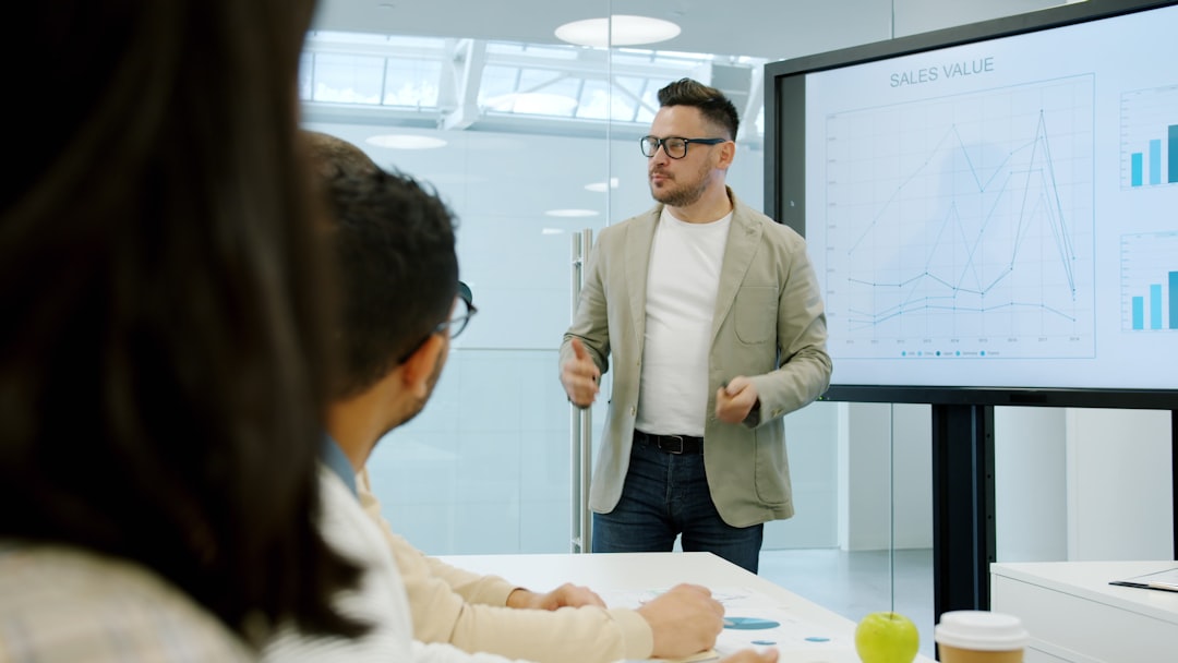 học data analyst bắt đầu từ đ&acirc;u - quy tr&igrave;nh v&agrave; phương ph&aacute;p | DigiSource.vn